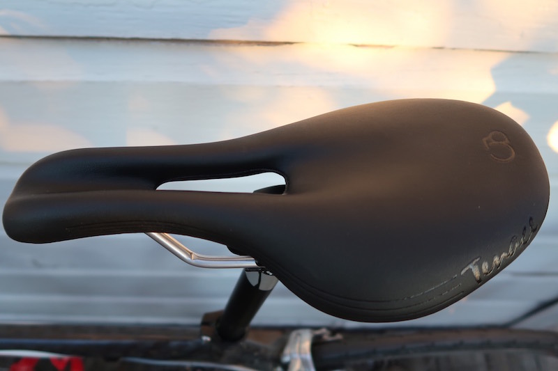Cobb Tenace Saddle 2018 a