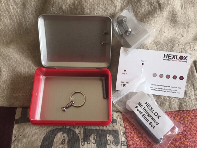 HEXLOX Saddle & Seatpost Gift pack 