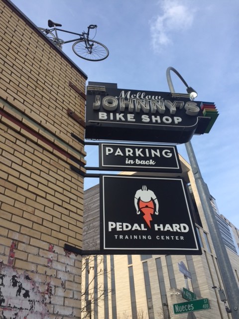Mellow Johnnys Bike Store Lance Amstrong Austin