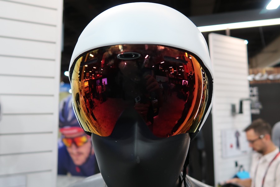 Oakley ARO7 Cycling Helmet Front