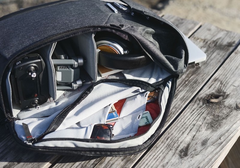 Peak Design Everyday Backpack Side Pocket Access Review