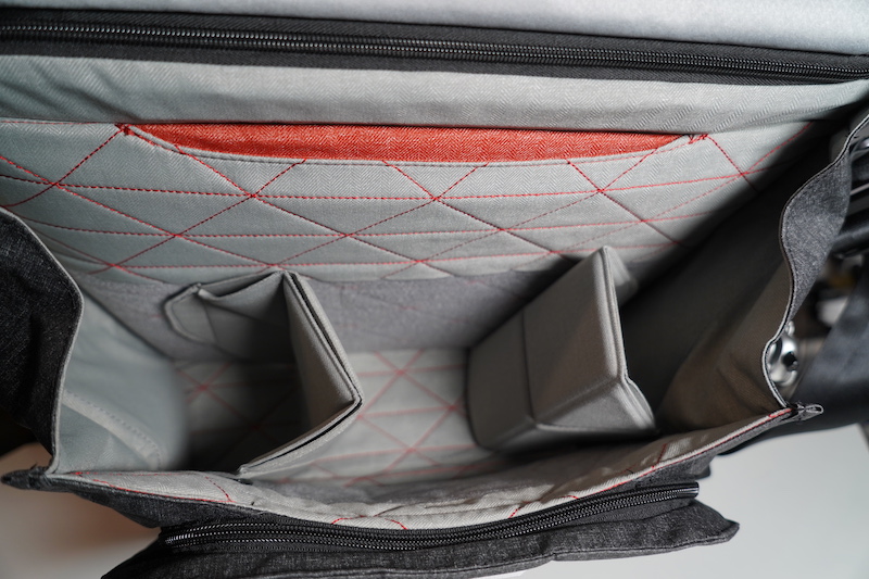 Peak Design Everyday Messenger Main Compartment