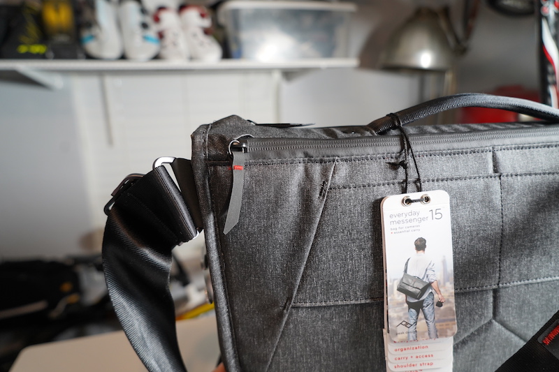 Peak Design Everyday Messenger Zipper