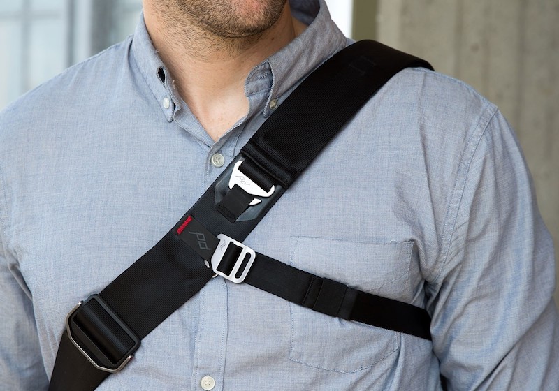 Peak Design Messenger hyper-adjusting internally padded seatbelt strap