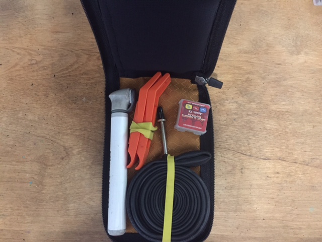 Waterfield Designs Cycling Ride Pouch Tools
